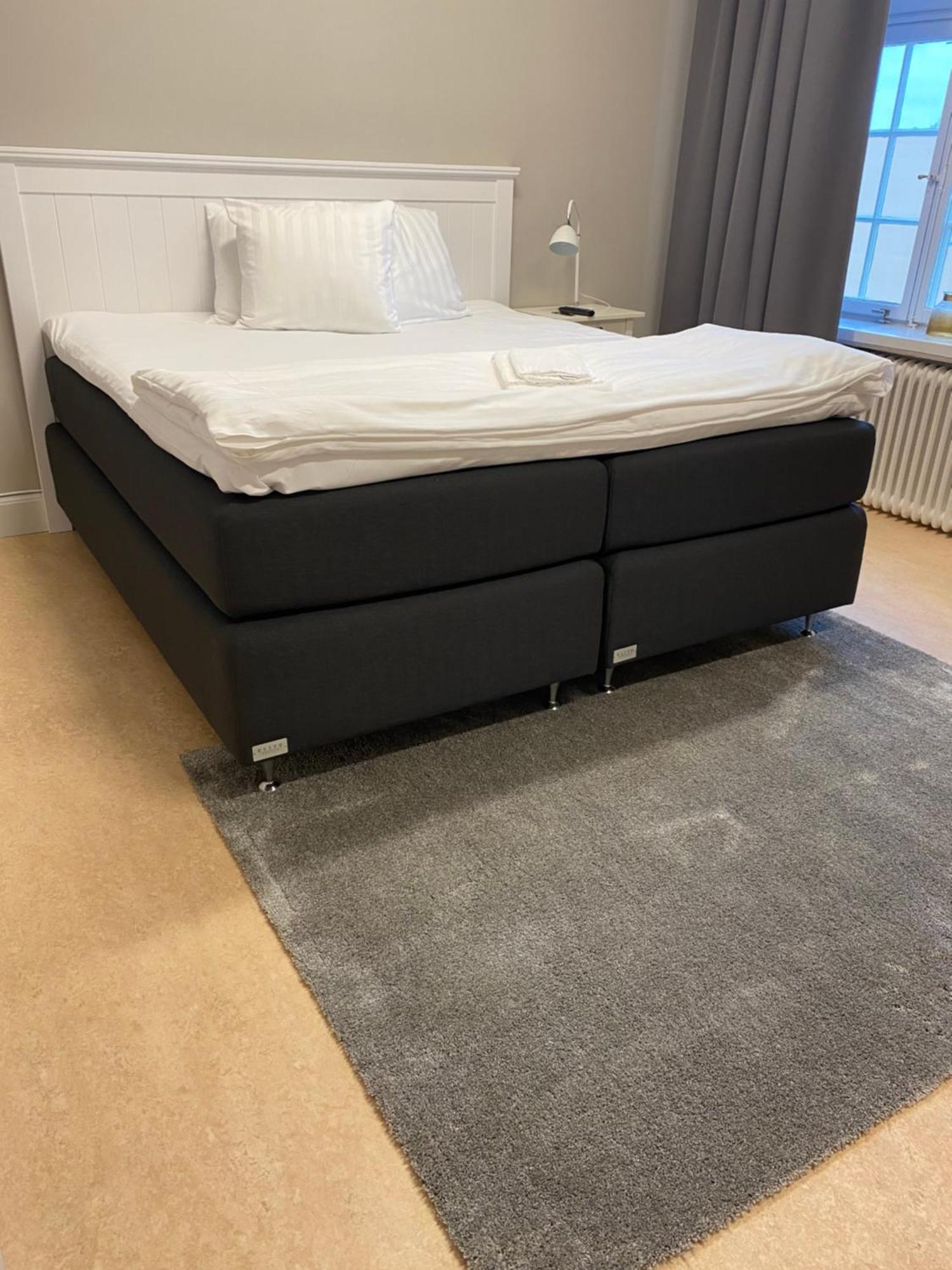 Livgrenadjaermaessen Hotell-Fest-Konferens Linköping Kültér fotó
